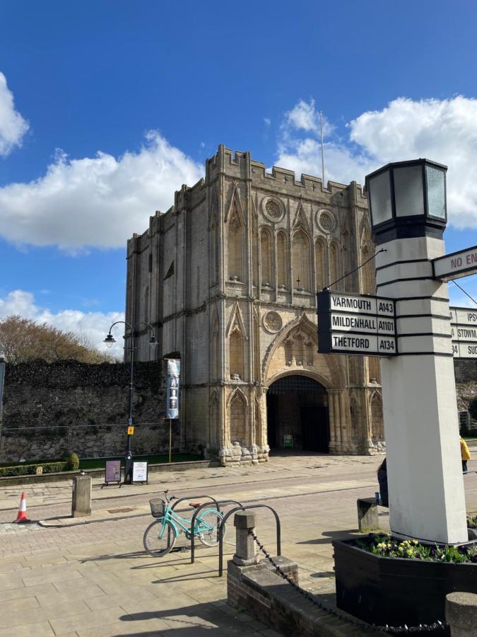 Abbey Gardens Cottage Bury St. Edmunds Exteriör bild
